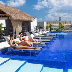 52 Hotel Playa del Carmen