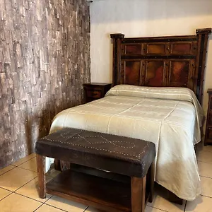 Quinta Don Jose Boutique Hotel Tlaquepaque